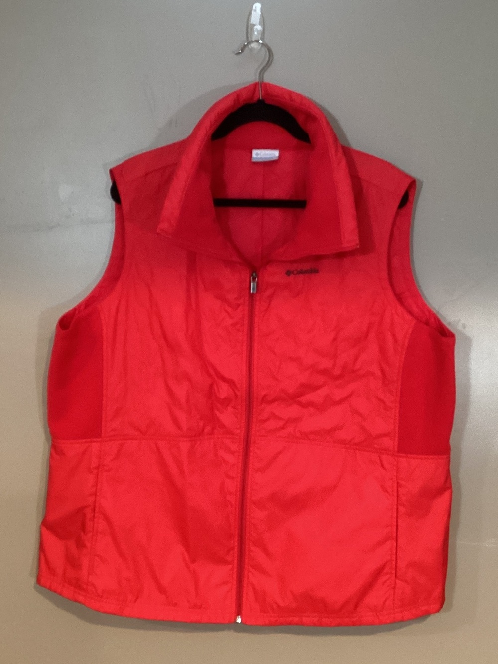 Columbia Women's Bright Red Quilted Zip Vest